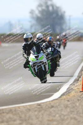 media/Sep-20-2025-TrackDaz (Sat) [[27f0cde673]]/C Group/240pm (Turn 9)/